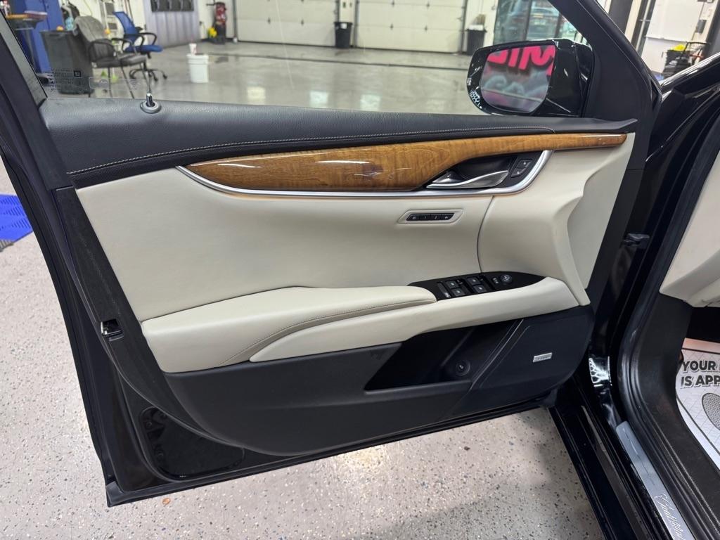 Cadillac XTS Luxury FWD 2019