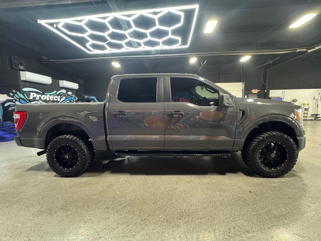 Ford F-150 XL SuperCrew 5.5-ft. Bed 4WD 2021