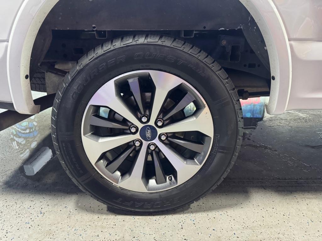 Ford F-150 SuperCrew 139" Lariat 4WD 2020