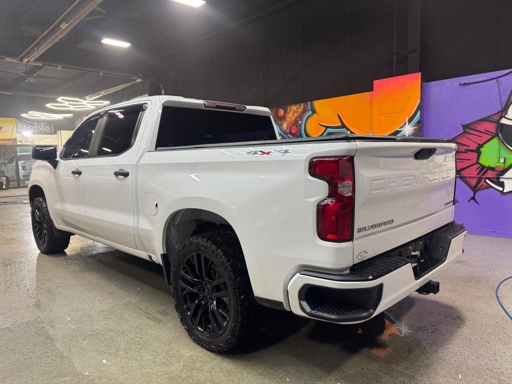 Chevrolet Silverado 1500 Custom Crew Cab Short Box 4WD 2021