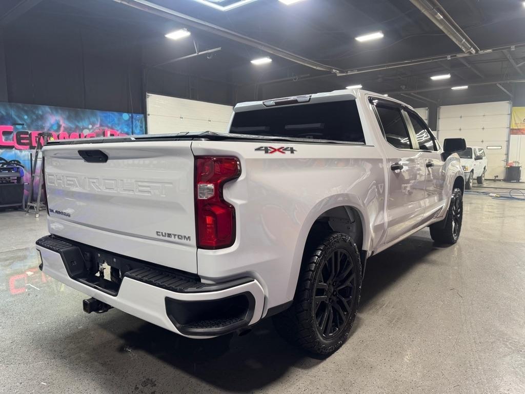 Chevrolet Silverado 1500 Custom Crew Cab Short Box 4WD 2021
