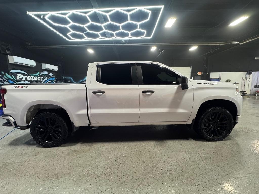 Chevrolet Silverado 1500 Custom Crew Cab Short Box 4WD 2021