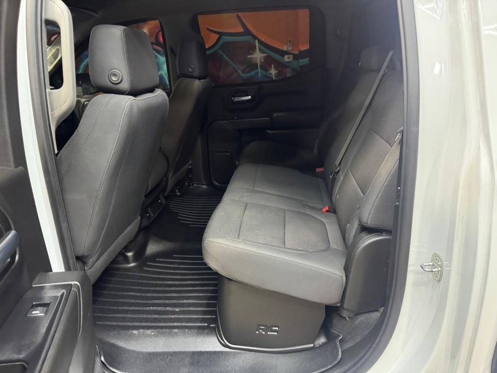 Chevrolet Silverado 1500 Custom Crew Cab Short Box 4WD 2021