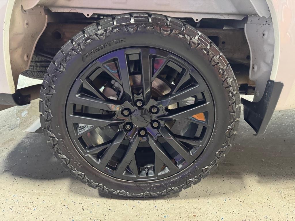 Chevrolet Silverado 1500 Custom Crew Cab Short Box 4WD 2021
