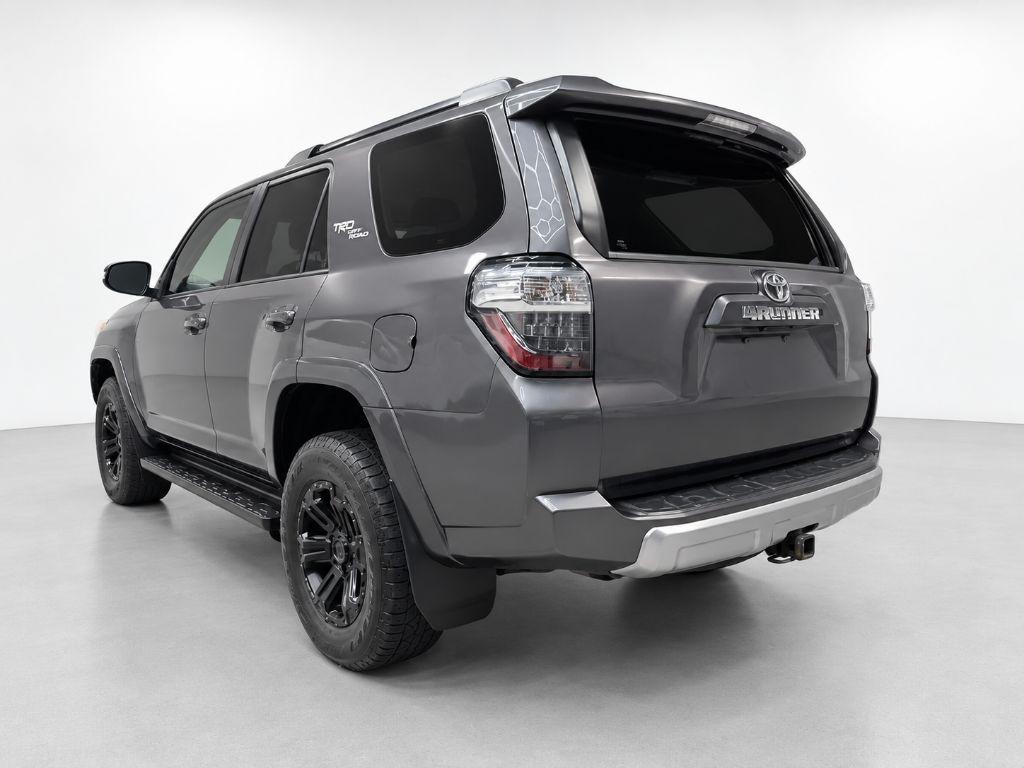 Toyota 4Runner SR5 4WD 2019