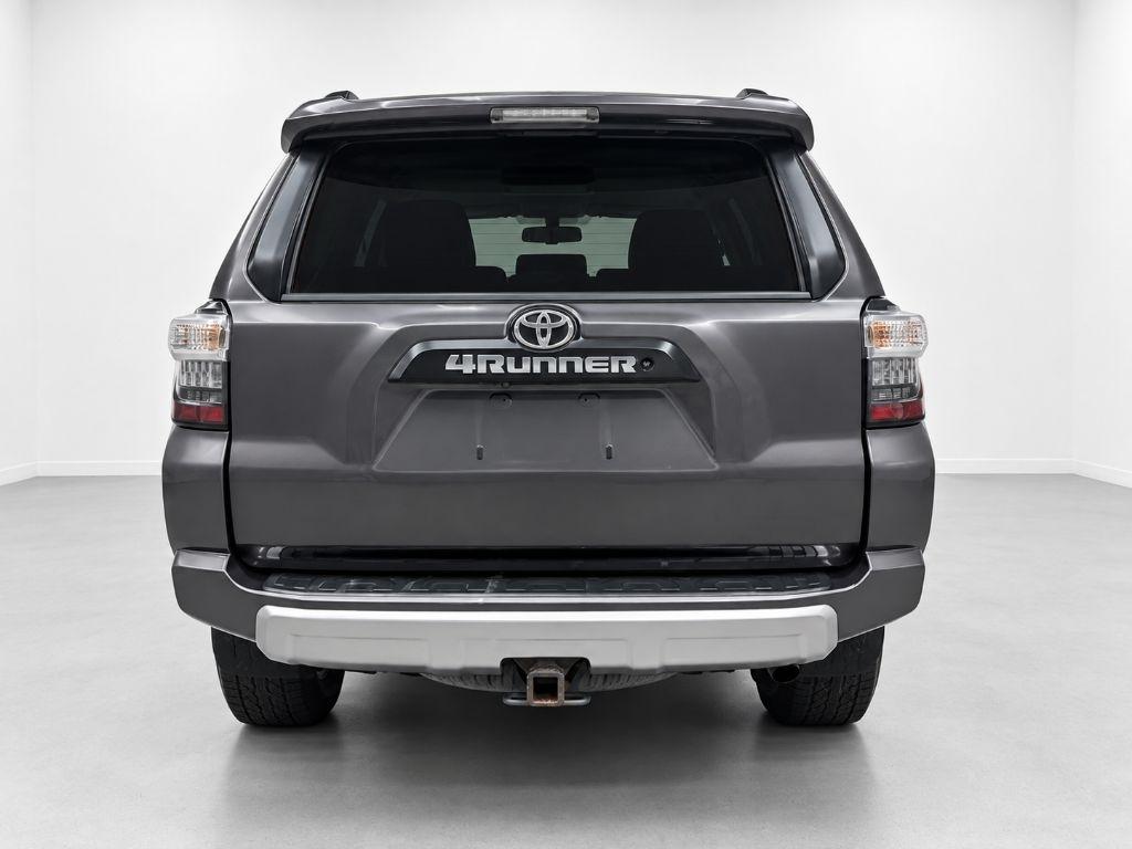 Toyota 4Runner SR5 4WD 2019