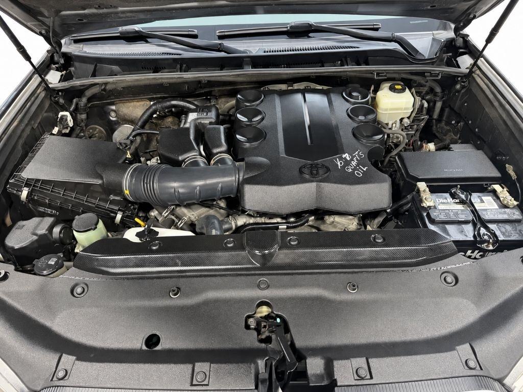 Toyota 4Runner SR5 4WD 2019