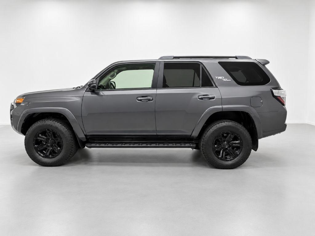 Toyota 4Runner SR5 4WD 2019