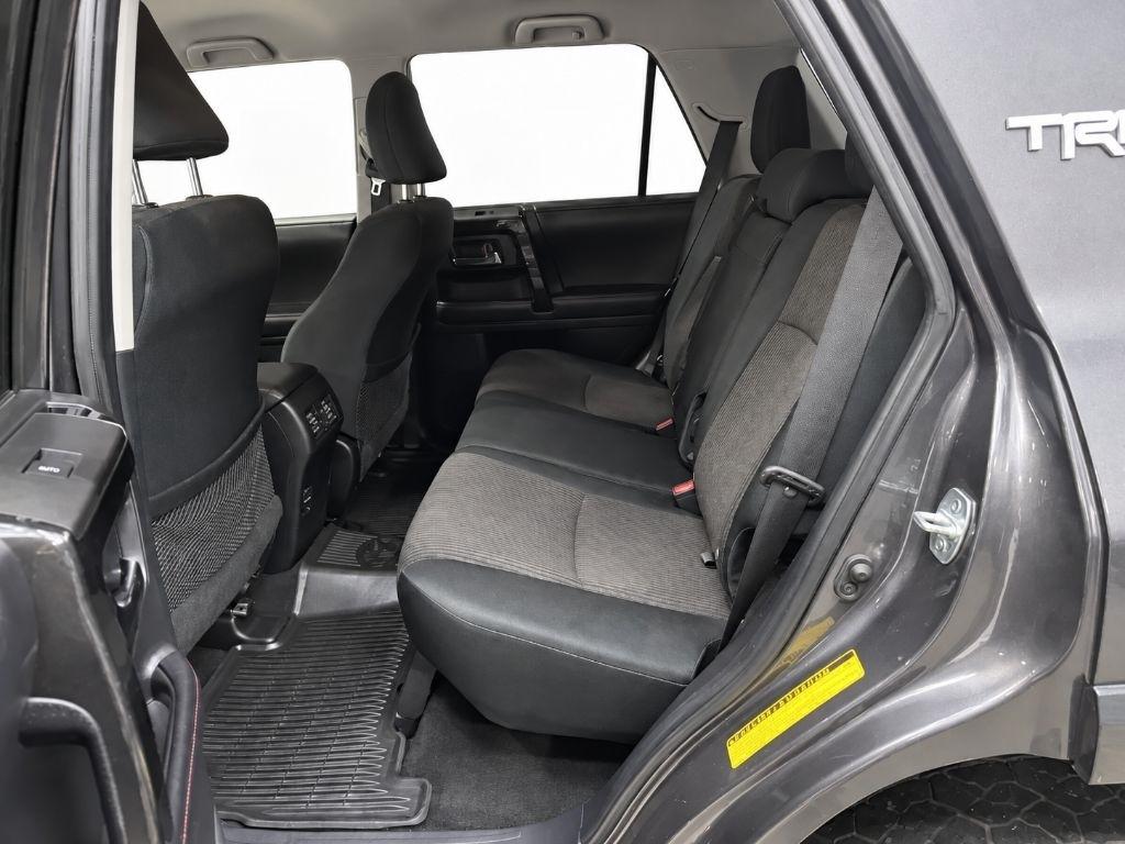 Toyota 4Runner SR5 4WD 2019