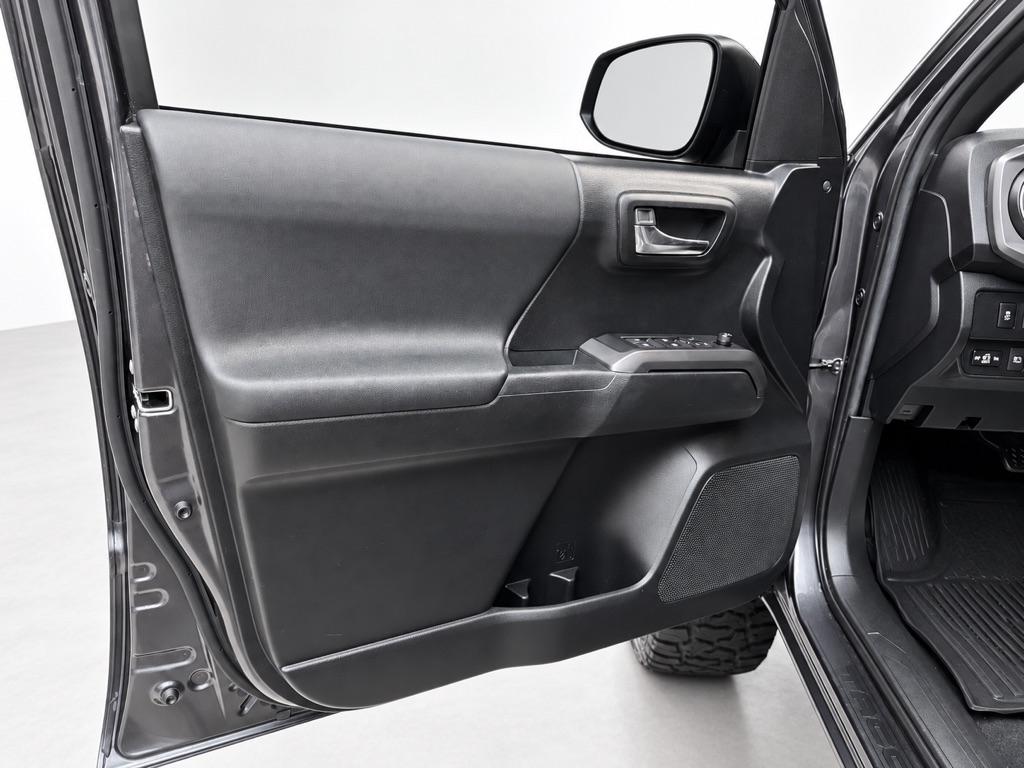 Toyota Tacoma TRD Sport Double Cab 4WD 2021