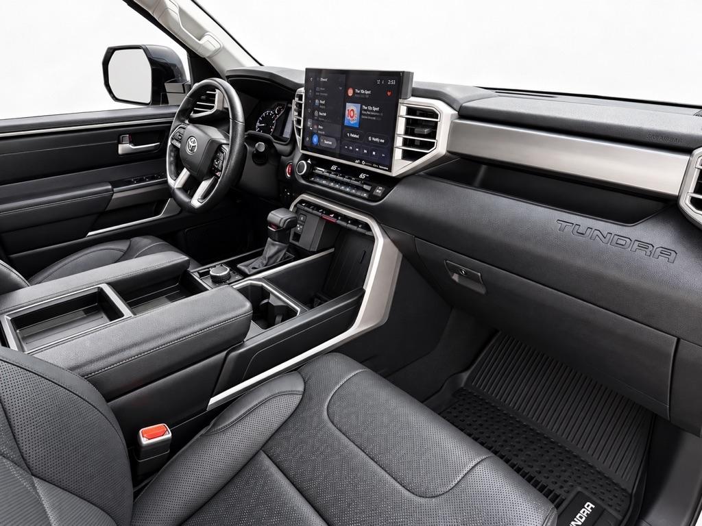 Toyota Tundra SR5 CrewMax 4WD 2022