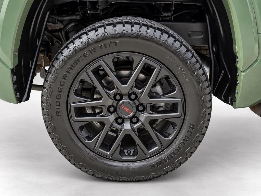 Toyota Tundra SR5 CrewMax 4WD 2022