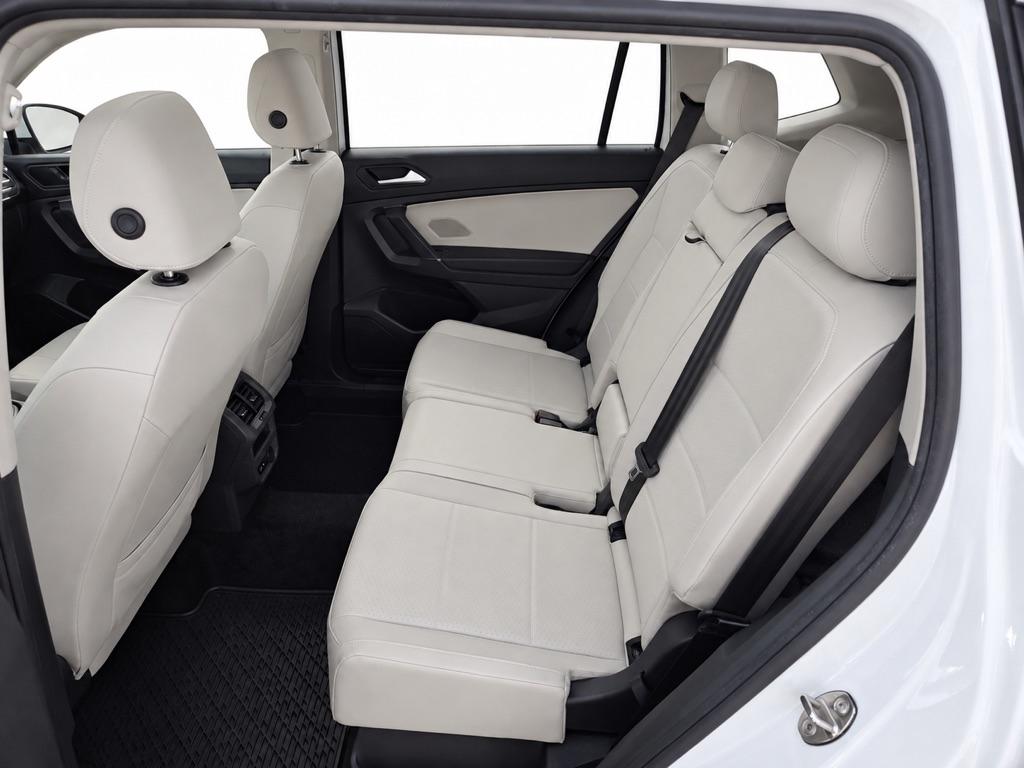 Volkswagen Tiguan SEL 4D SUV 4Motion 2020