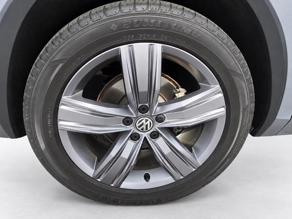 Volkswagen Tiguan SEL 4D SUV 4Motion 2020