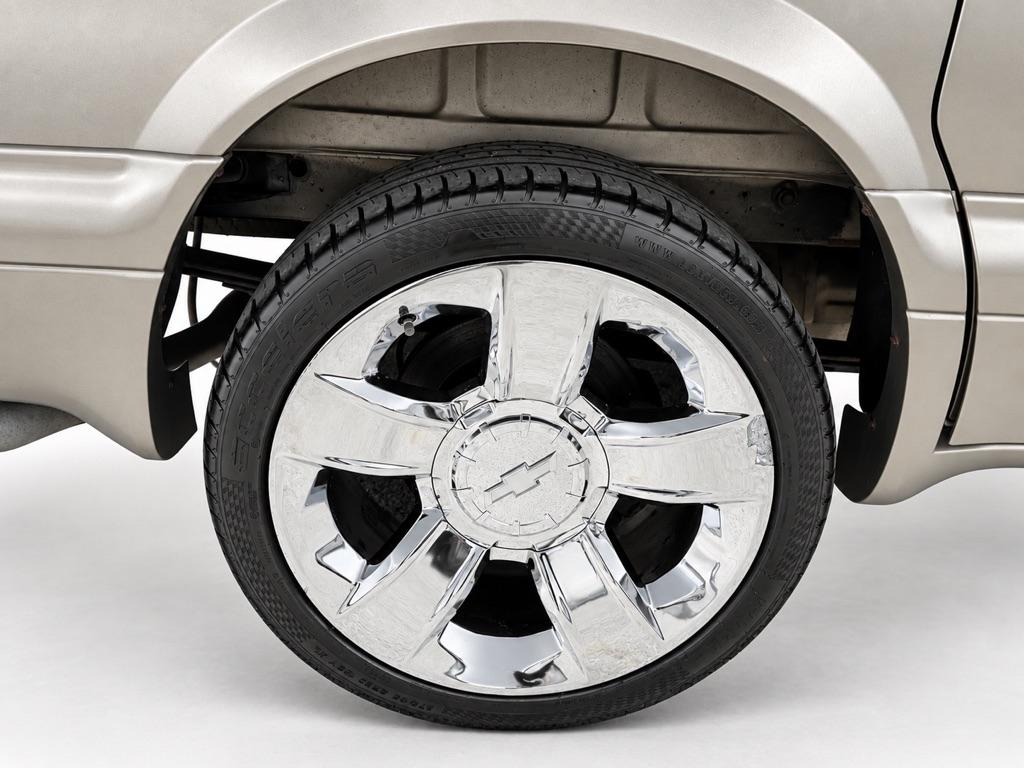 Chevrolet Astro 2WD 2004