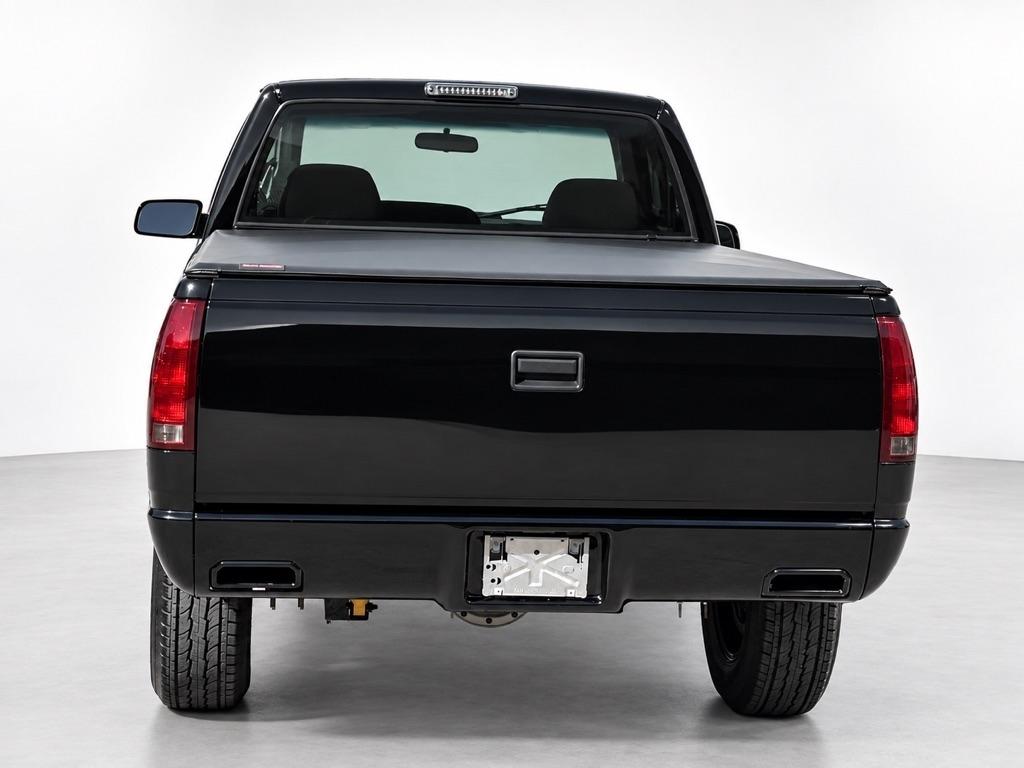 Chevrolet C/K 1500 Reg. Cab 6.5-ft. Bed 4WD 1995
