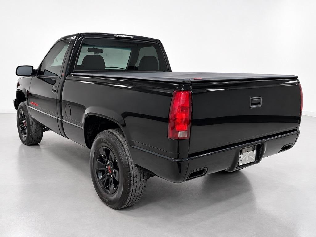 Chevrolet C/K 1500 Reg. Cab 6.5-ft. Bed 4WD 1995