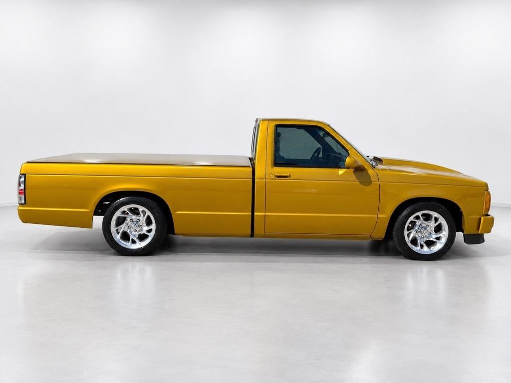 Chevrolet S10 Pickup Reg. Cab Long Bed 2WD 1991