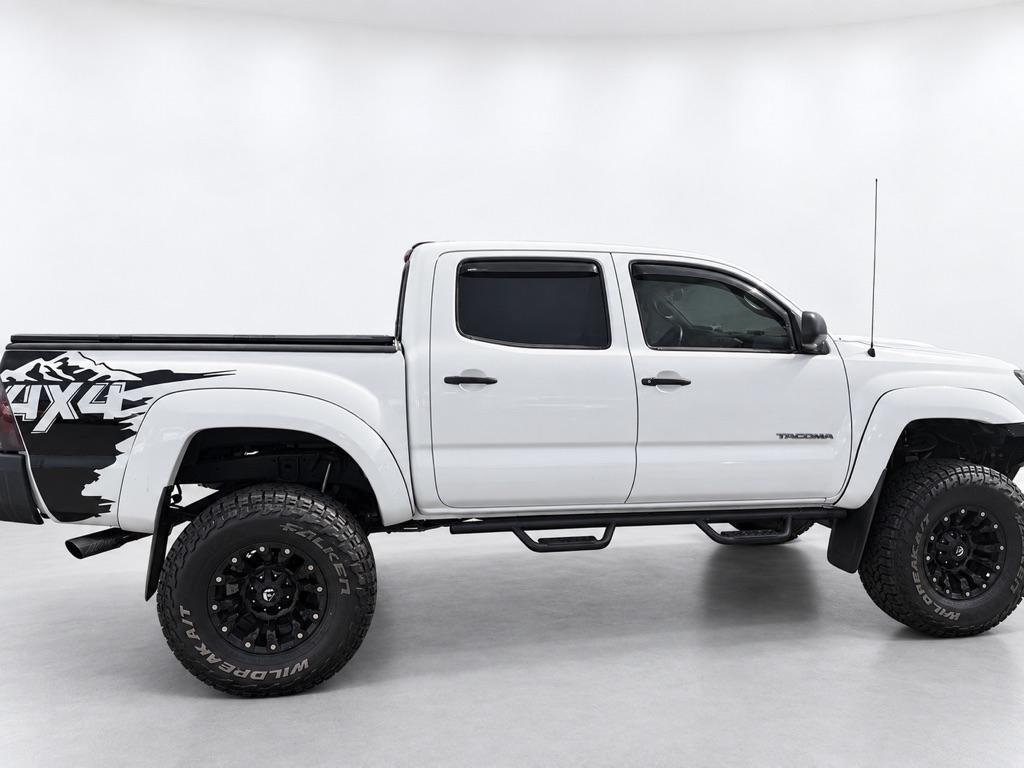 Toyota Tacoma Double Cab V6 4WD 2008