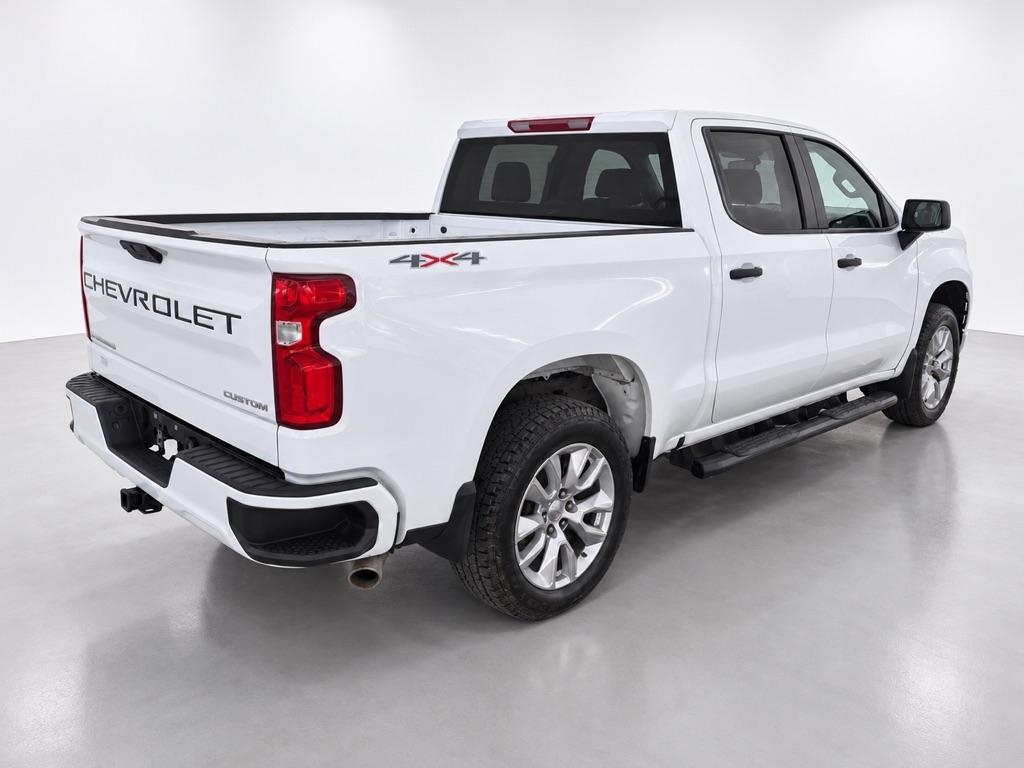Chevrolet Silverado 1500 Custom Crew Cab 4WD 2021