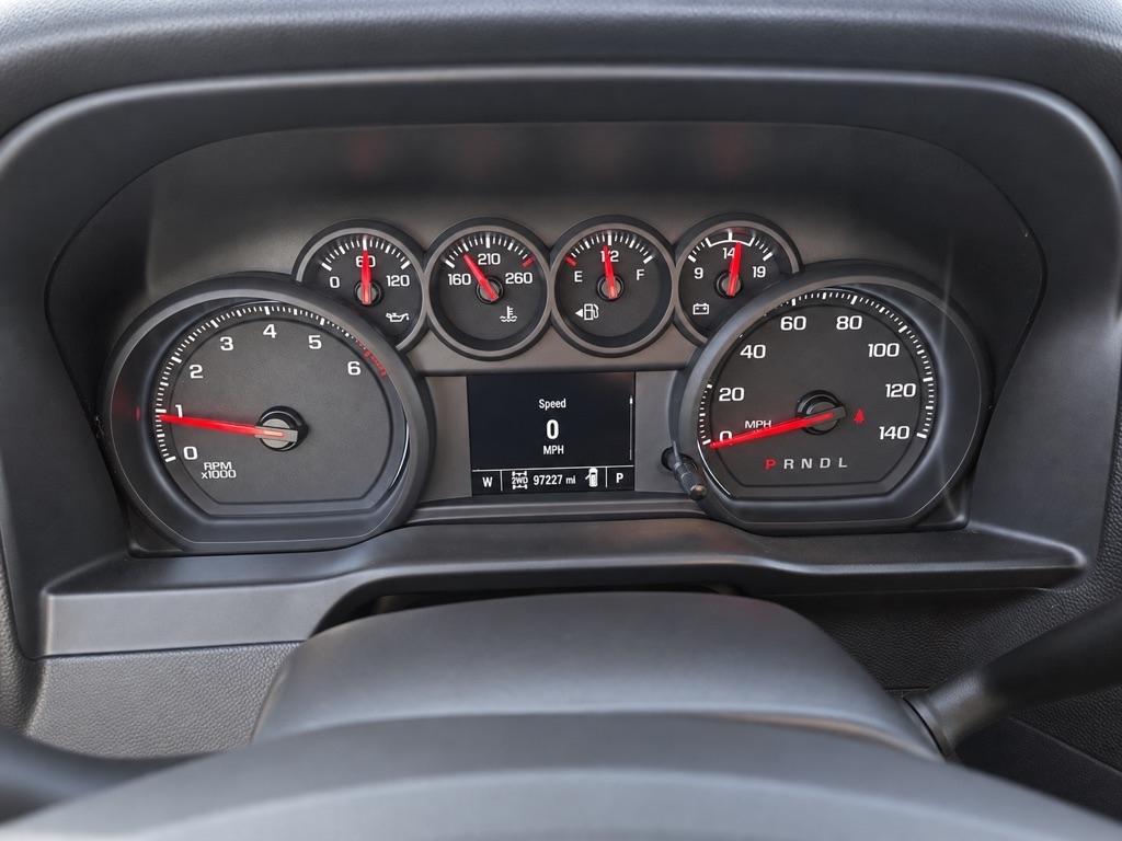 Chevrolet Silverado 1500 Custom Crew Cab 4WD 2021