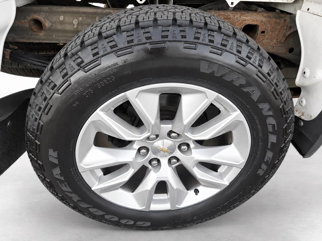 Chevrolet Silverado 1500 Custom Crew Cab 4WD 2021