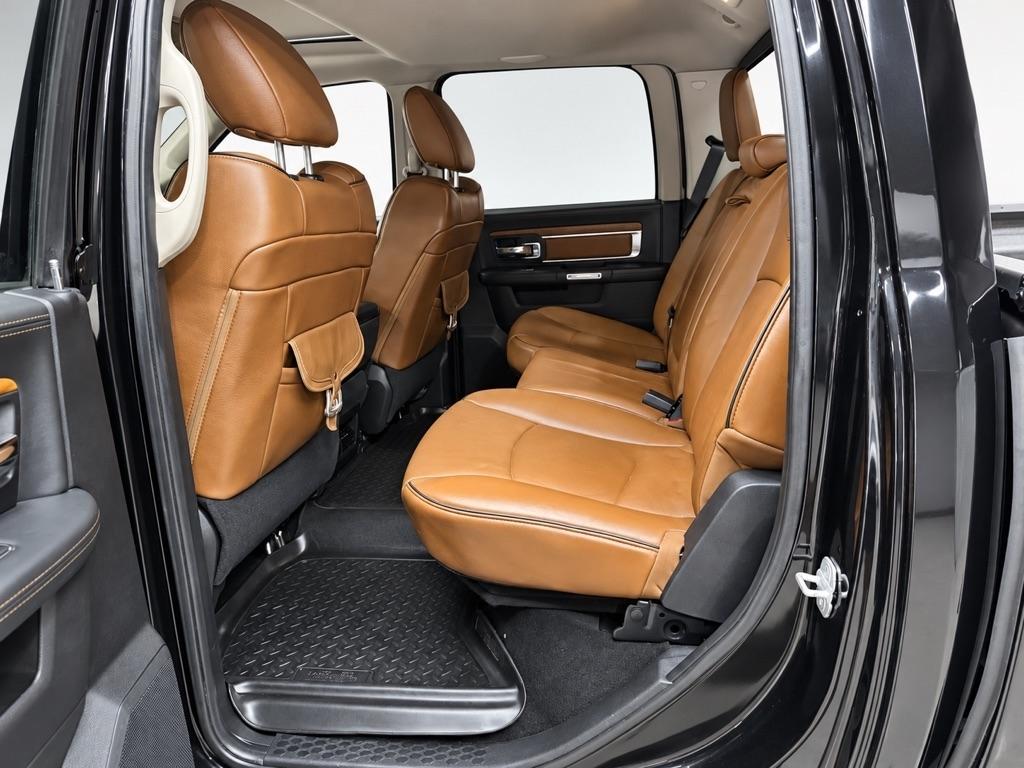RAM 2500 Laramie Crew Cab SWB 4WD 2013