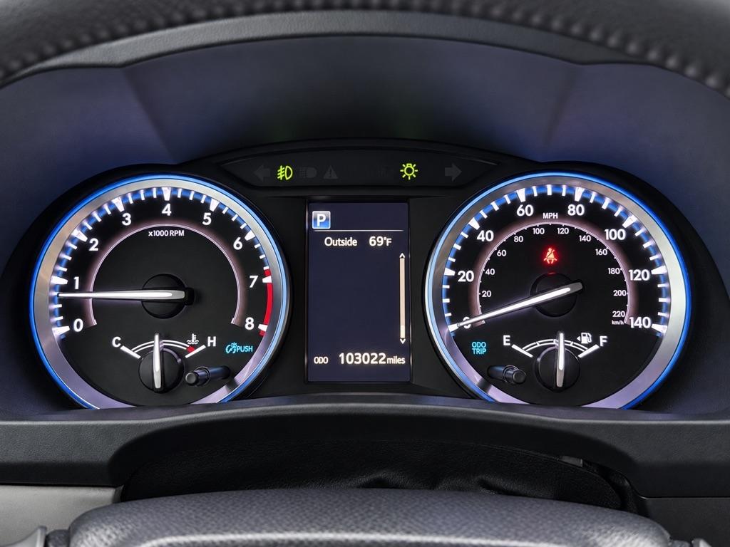 Toyota Highlander XLE 4D SUV AWD 2019