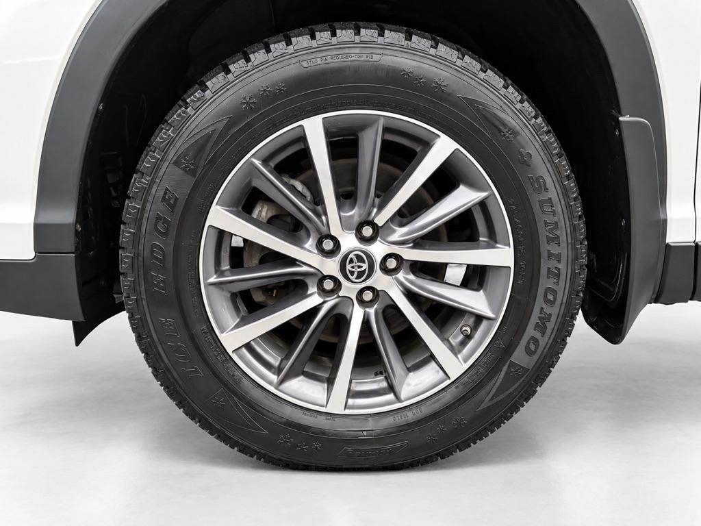 Toyota Highlander XLE 4D SUV AWD 2019