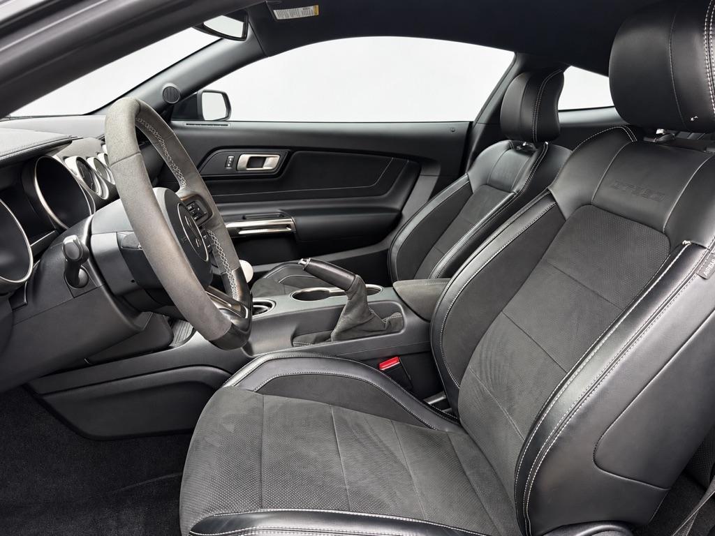Ford Shelby GT350 Base 2016