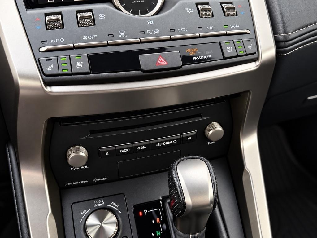 Lexus NX 300 F SPORT AWD 2020