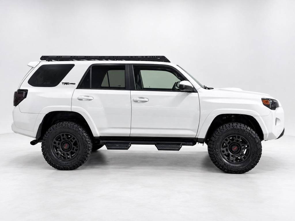 Toyota 4Runner TRD PRO 4WD 2023