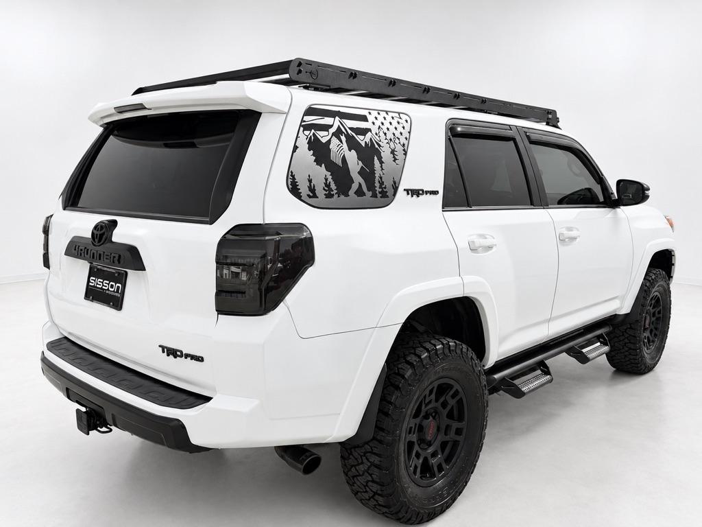Toyota 4Runner TRD PRO 4WD 2023