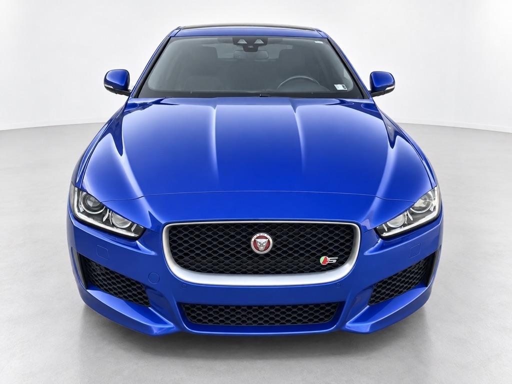 Jaguar XE S AWD 2018