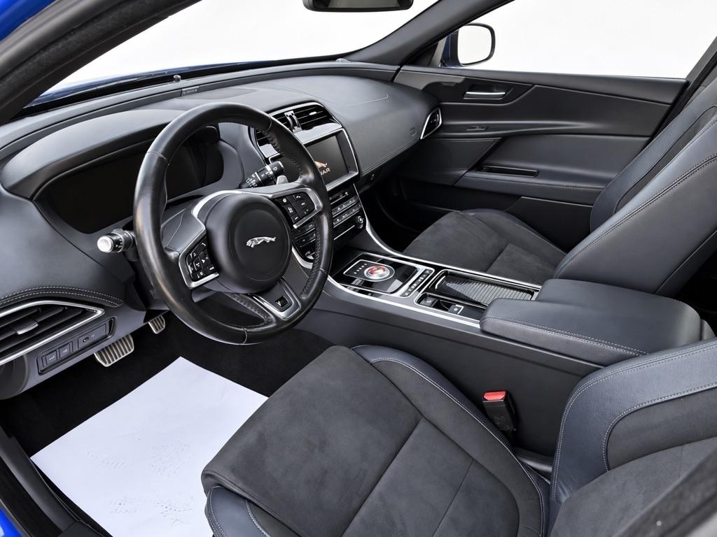 Jaguar XE S AWD 2018