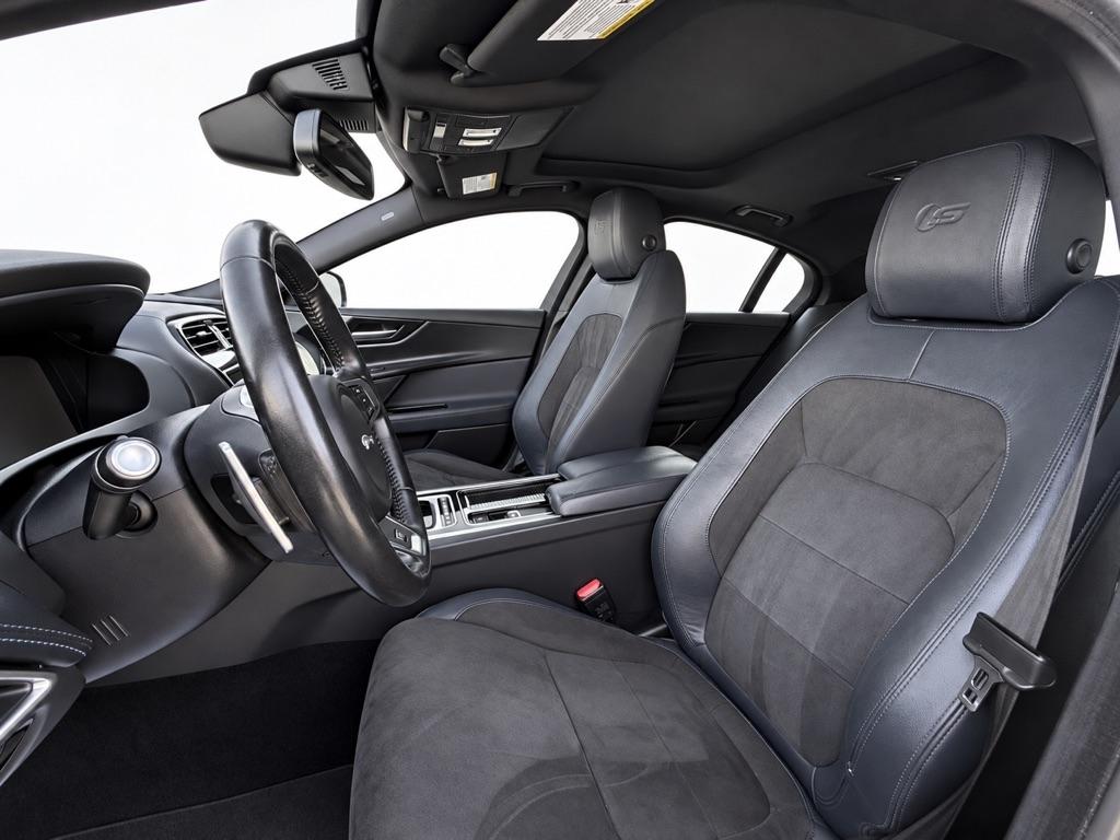 Jaguar XE S AWD 2018