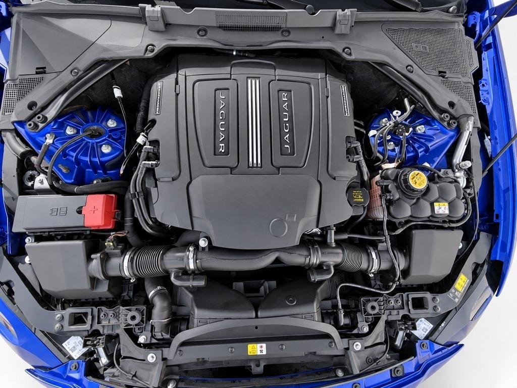 Jaguar XE S AWD 2018