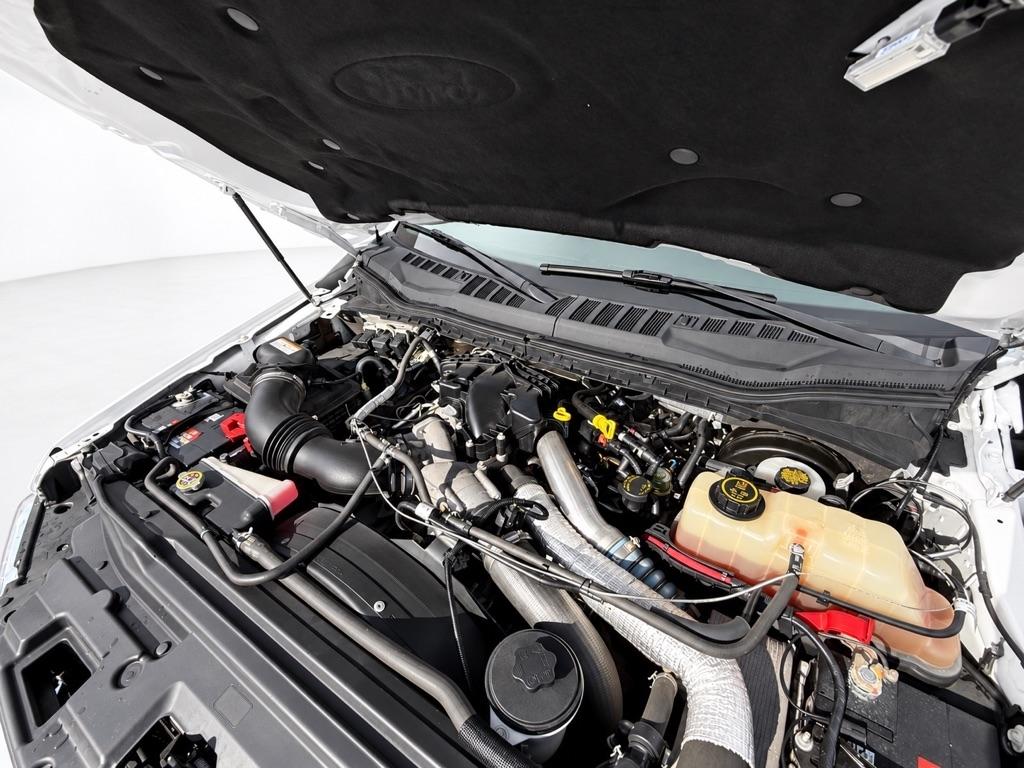 Ford F-250 SD XLT Crew Cab 4WD 2018