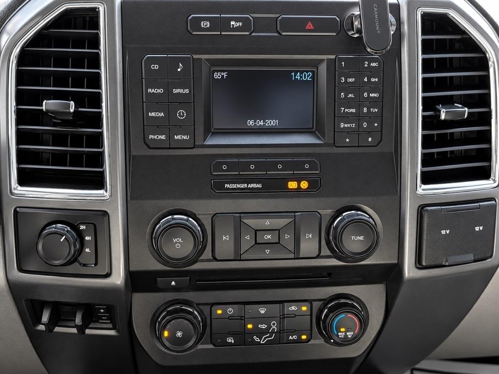 Ford F-250 SD XLT Crew Cab 4WD 2018