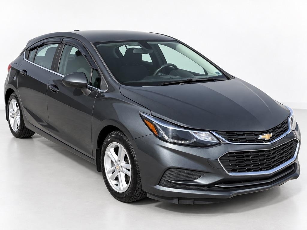 Chevrolet Cruze LT Auto Hatchback 2017
