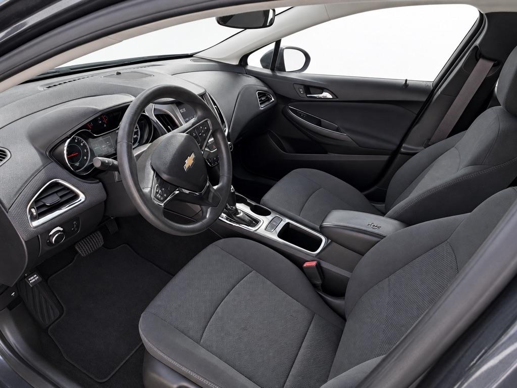 Chevrolet Cruze LT Auto Hatchback 2017