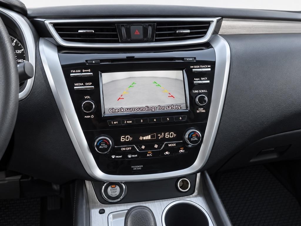 Nissan Murano S AWD 2015