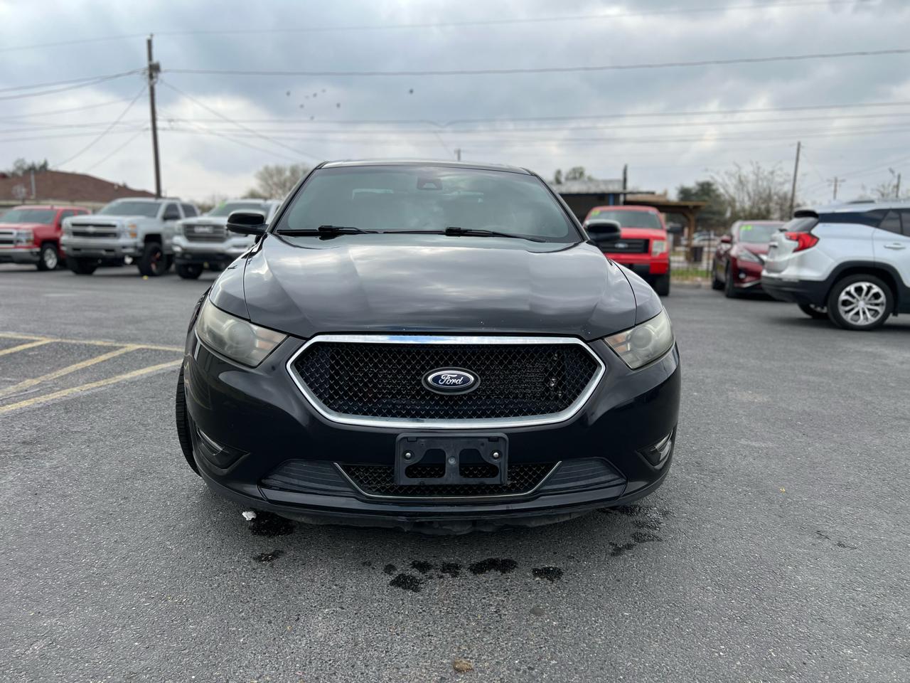 Ford Taurus  2013
