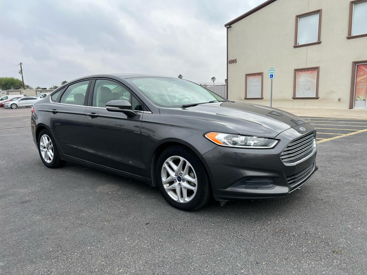 2015 Ford Fusion SE