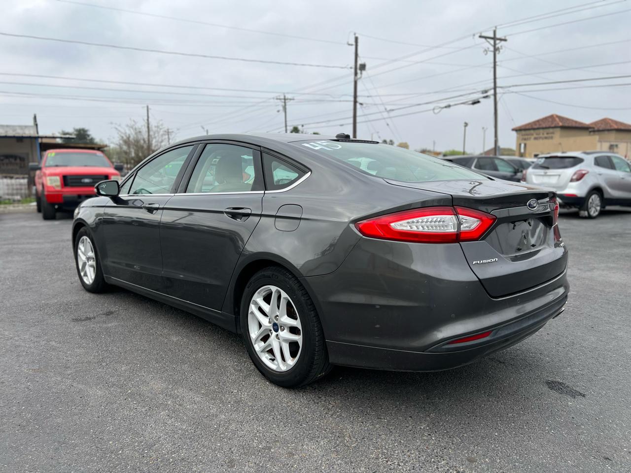 Ford Fusion  2015