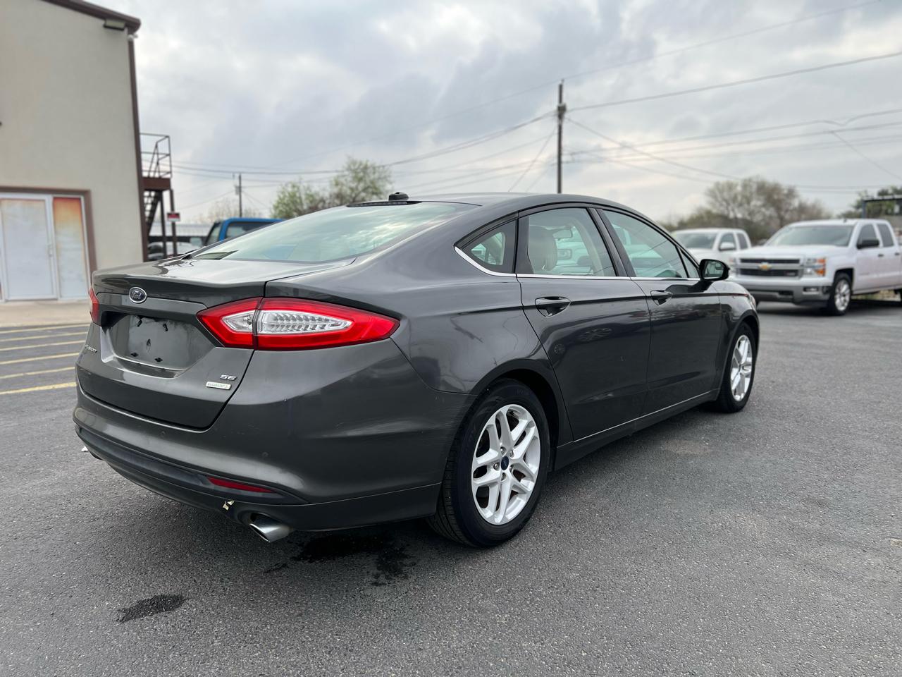 Ford Fusion  2015