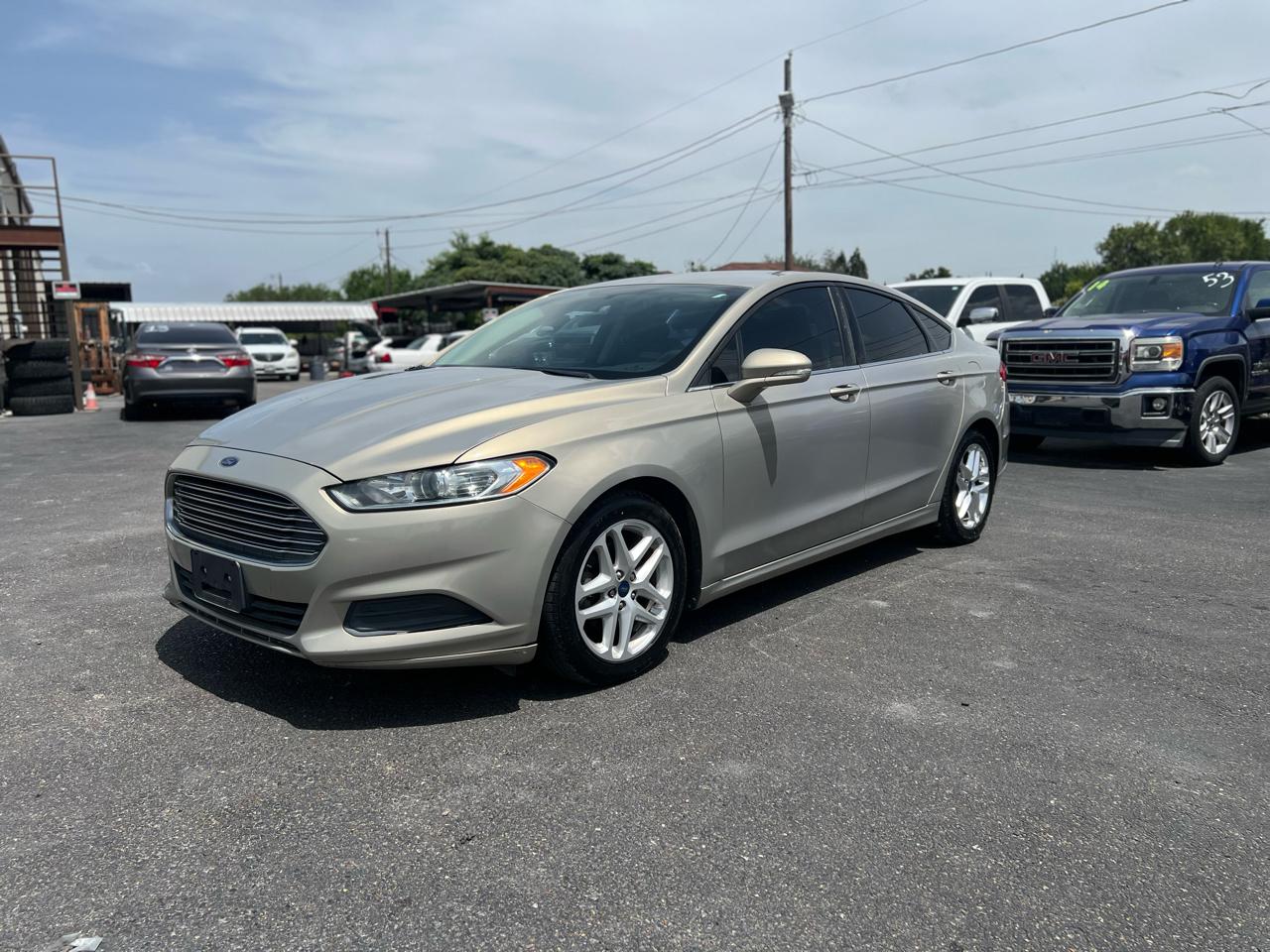 Ford Fusion  2015