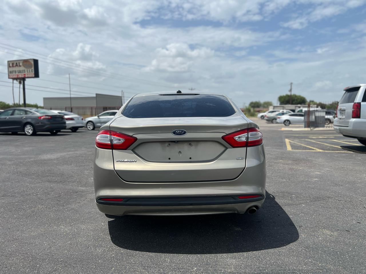 Ford Fusion  2015