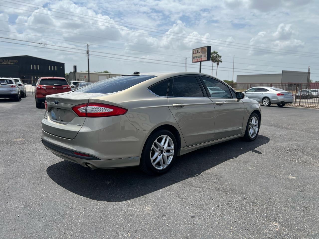 Ford Fusion  2015