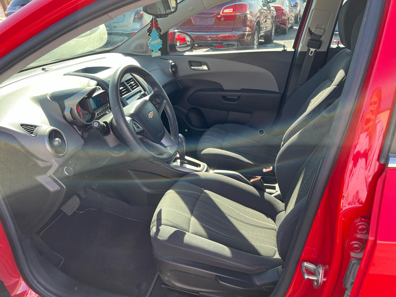 Chevrolet Sonic  2014